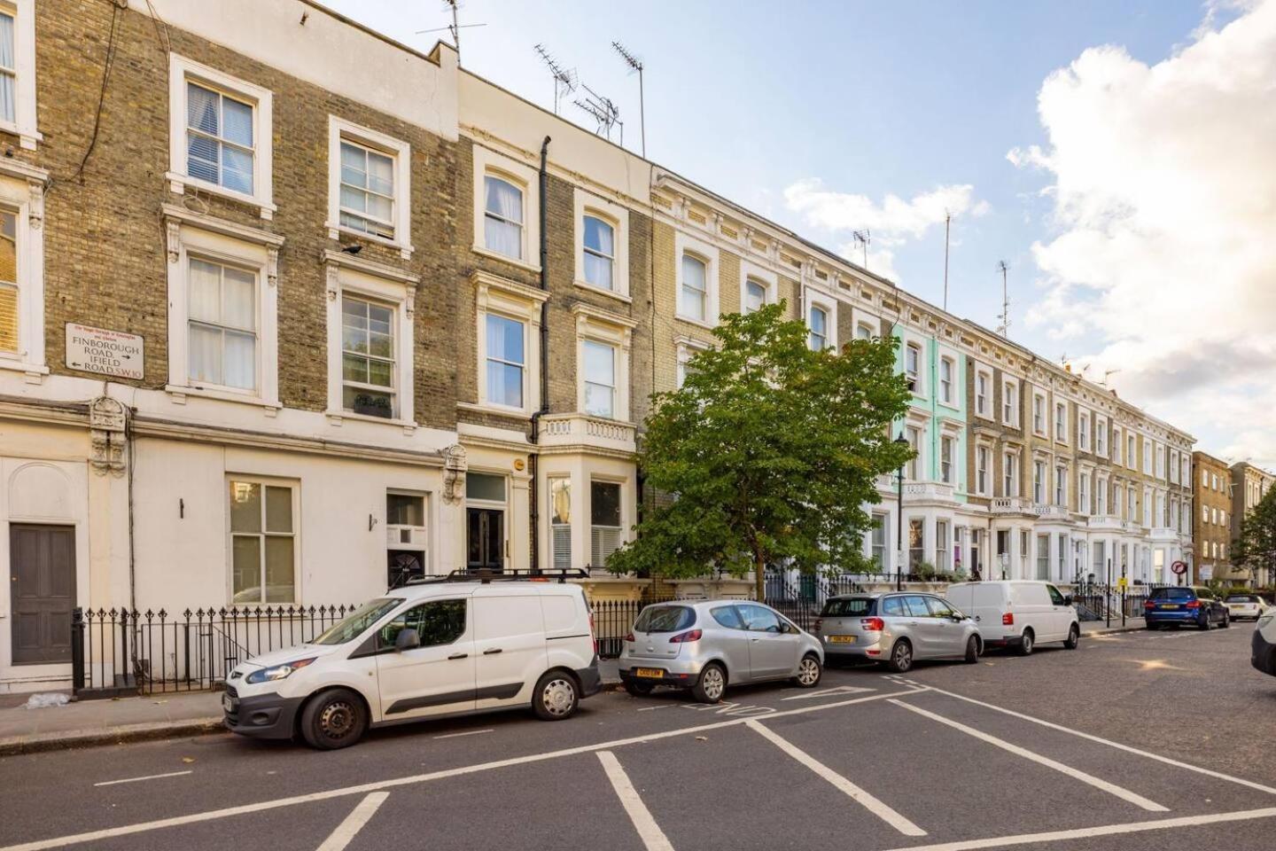 Niru Experience Hidden Gem In Chelsea 2Bd 2Ba Apartment London Bagian luar foto