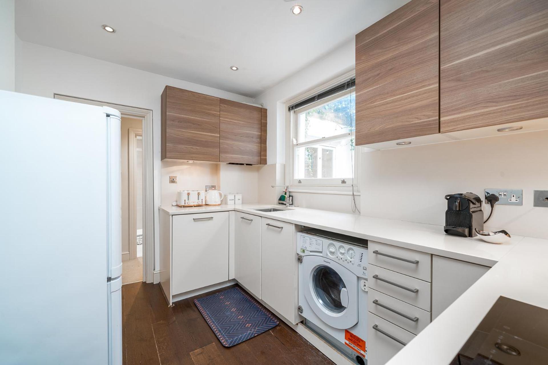 Niru Experience Hidden Gem In Chelsea 2Bd 2Ba Apartment London Bagian luar foto