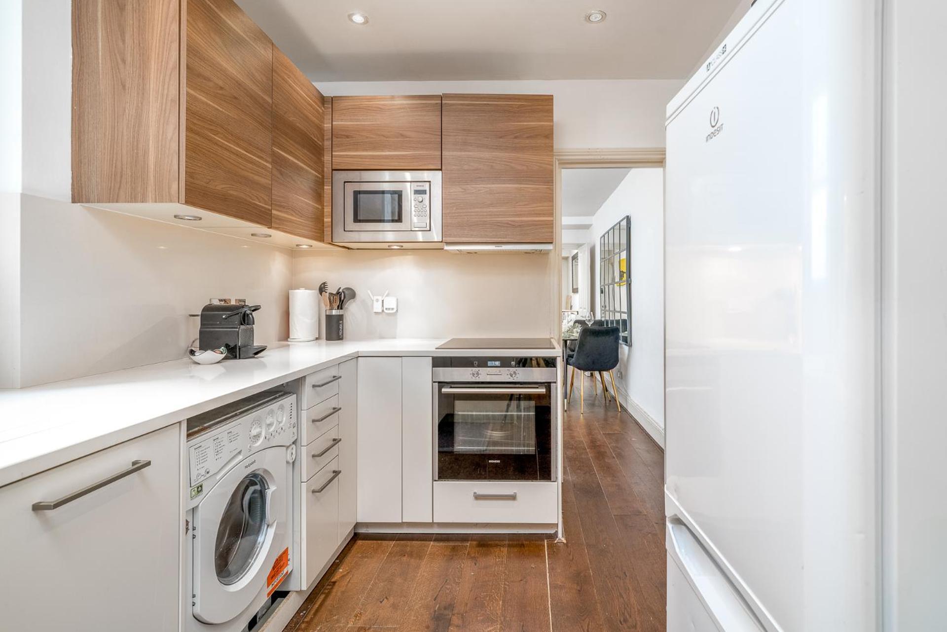 Niru Experience Hidden Gem In Chelsea 2Bd 2Ba Apartment London Bagian luar foto