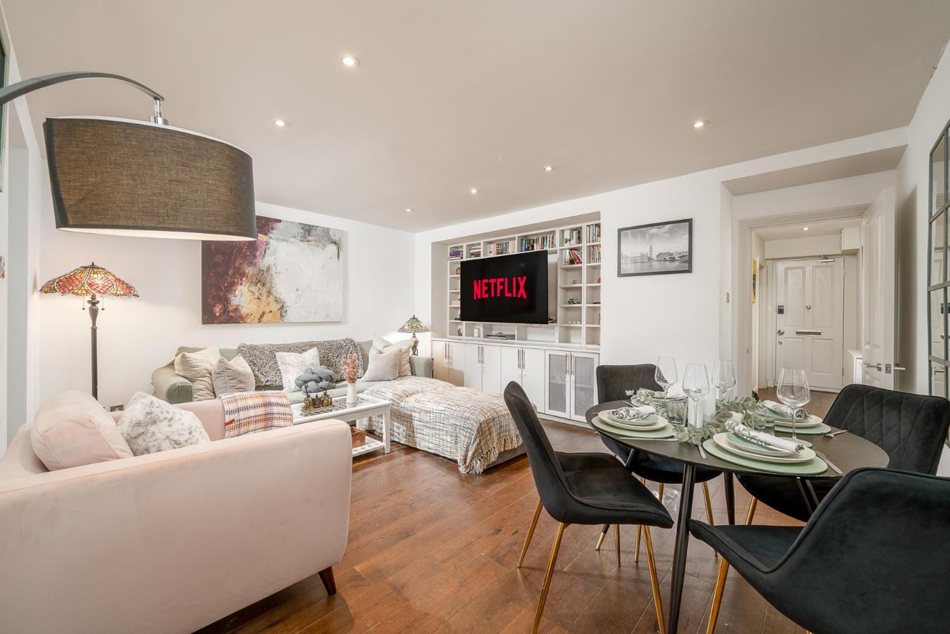 Niru Experience Hidden Gem In Chelsea 2Bd 2Ba Apartment London Bagian luar foto